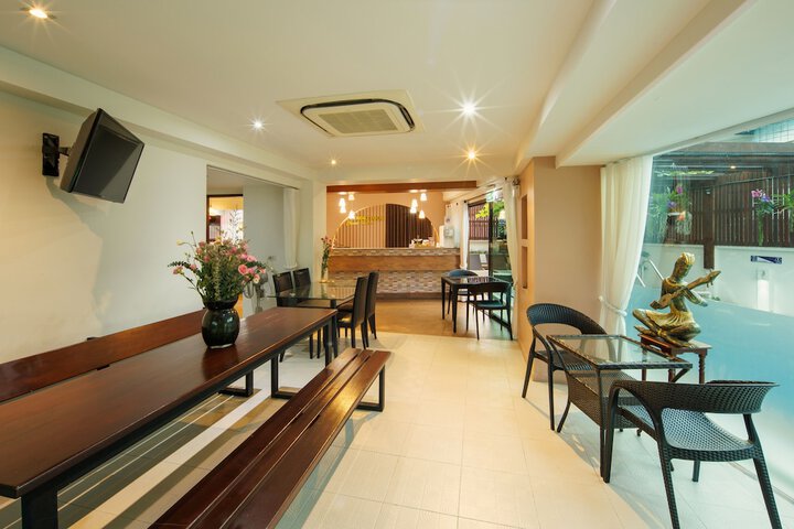 Hotel Interior 9 of 140