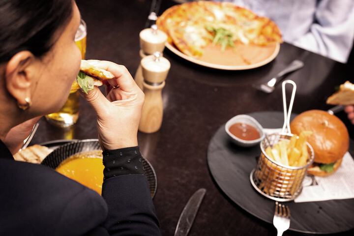 Dining 80 of 127