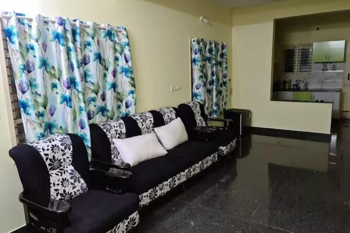 Room 15 of 24