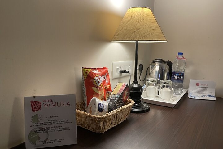 Room 34 of 93