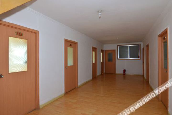Hotel Interior 11 of 27
