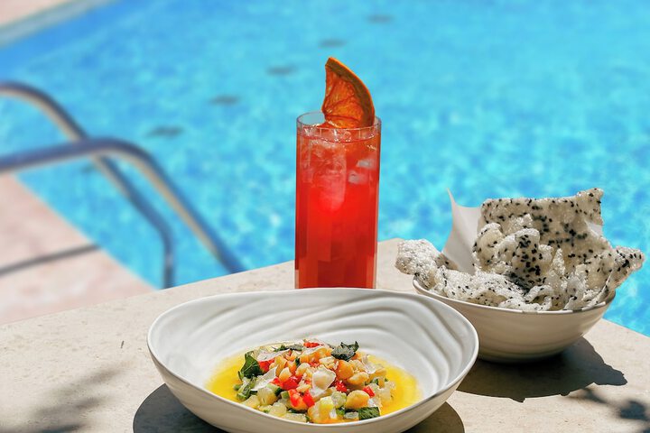 Pools & Facilities