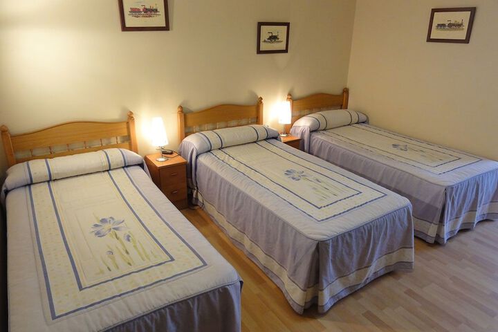 Room 7 of 14