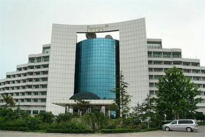 Hotel 8 of 115