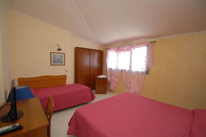 Room amenity