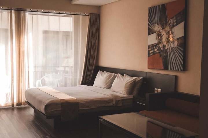 Room 15 of 43