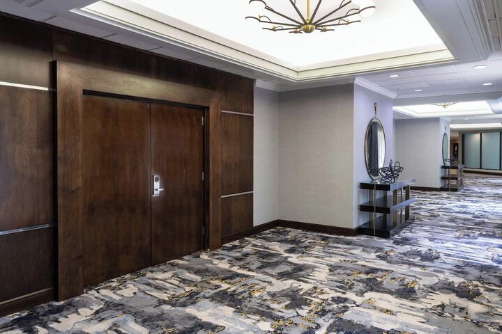 Banquet hall
