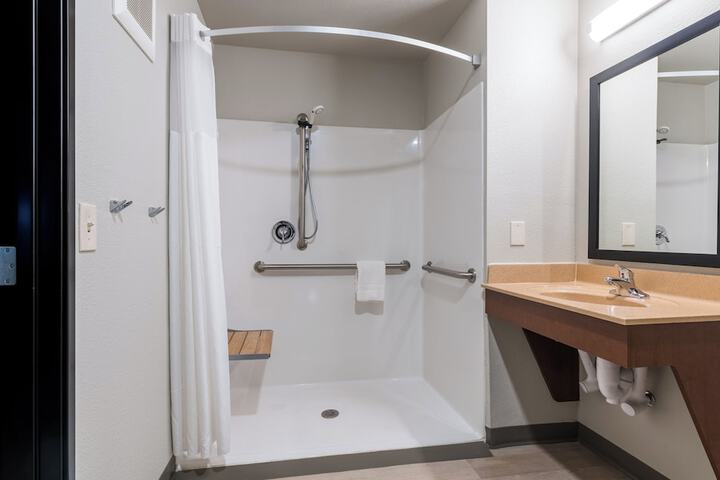 1 Queen Bed Mobility Accessible Hear Imp Roll in (1 of 18)