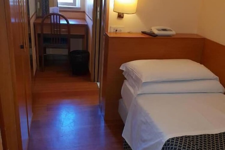 Room 36 of 56