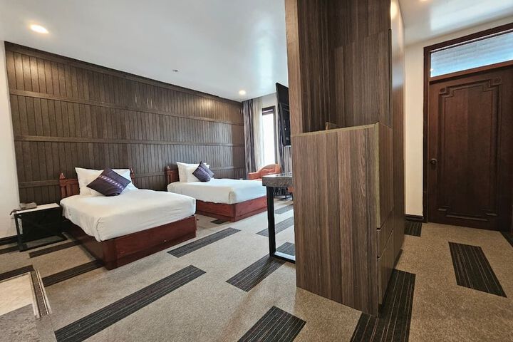 Room 49 of 110
