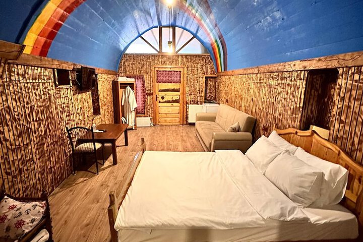 Room 22 of 55