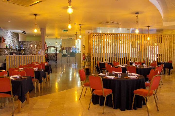 Dining Photos