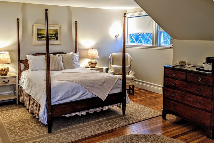 Room 10 of 258