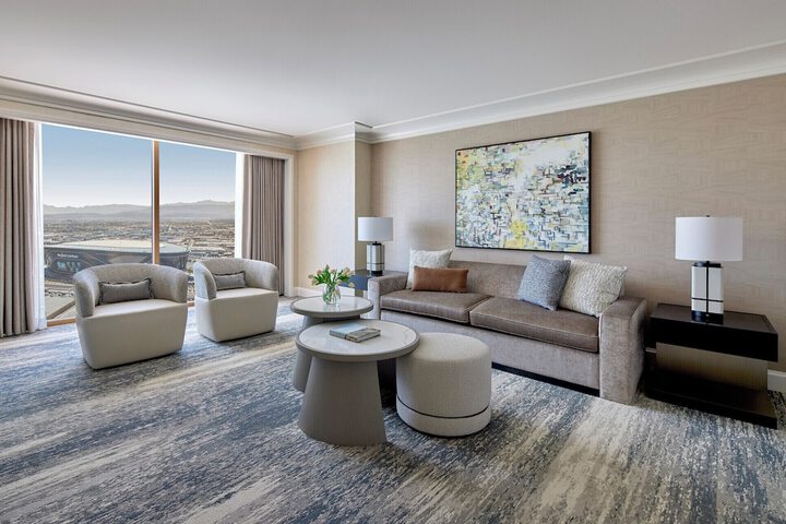 Room 21 of 80