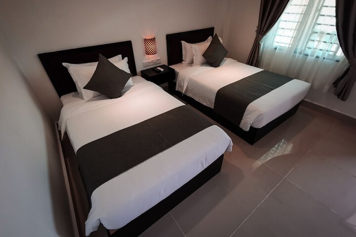 Room 5 of 50