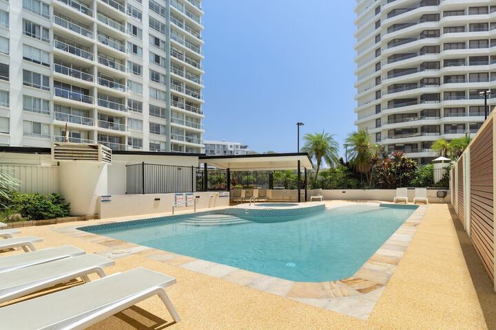 Pool 149 of 182