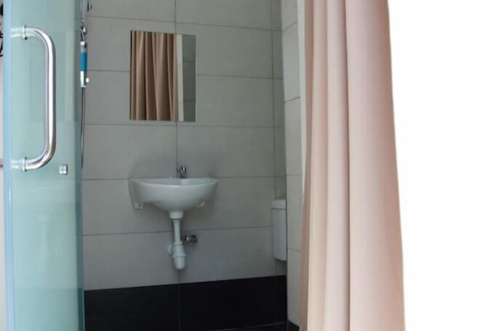 Clean Restrooms