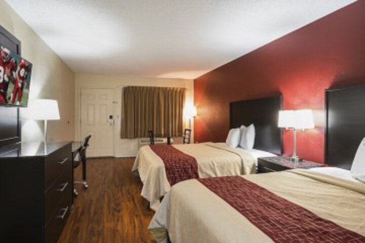 Suite 16 of 47