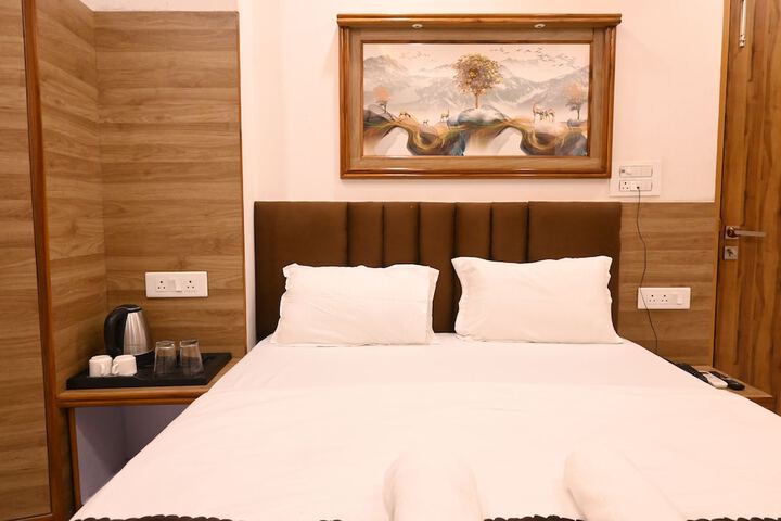 Room 54 of 86