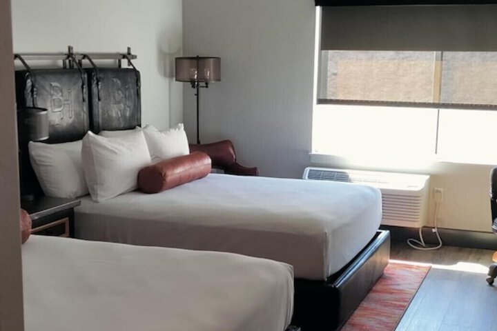 Room 36 of 75