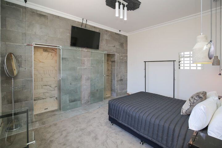 Room 26 of 72