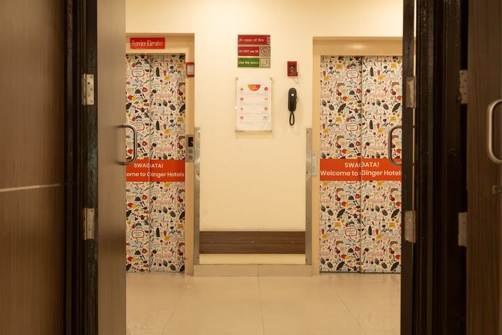 Ballroom/Hall 50 of 56