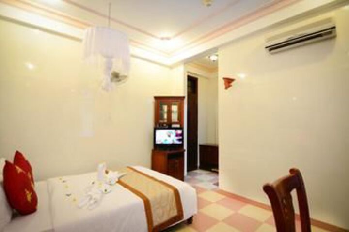 Room Photo