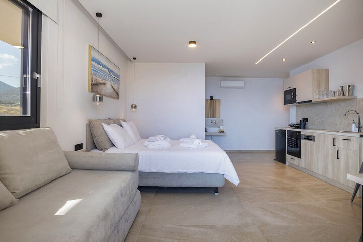 Room 43 of 146