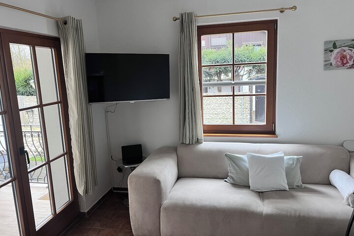 Room 18 of 131