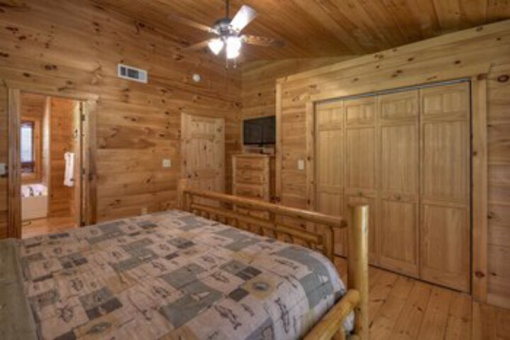 Room 19 of 25