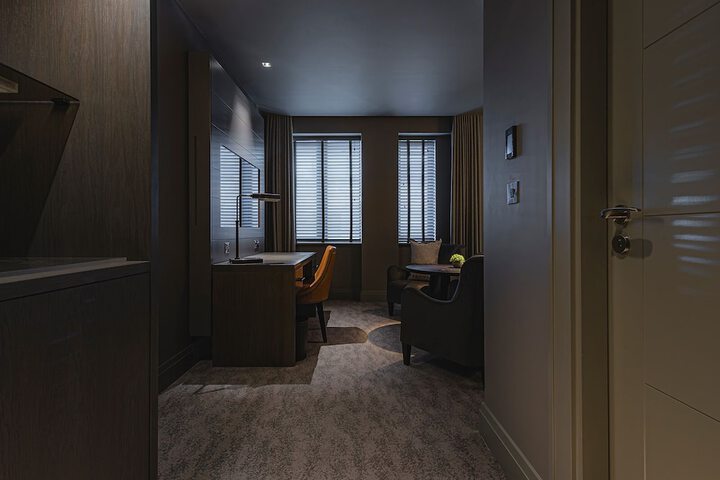 Room 90 of 132
