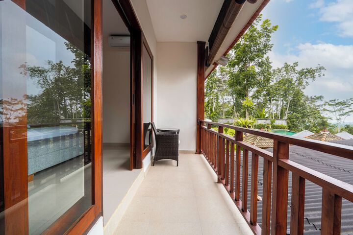 Terrace/Patio 18 of 34
