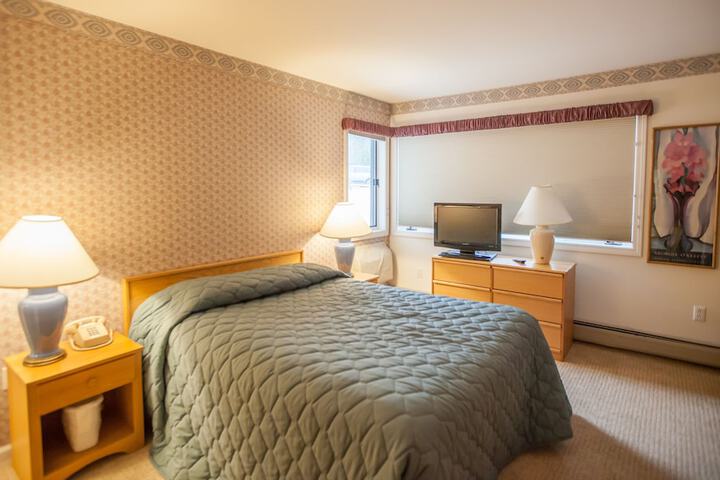 Room 10 of 88