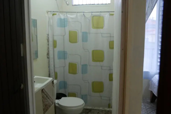 Room 10 of 21
