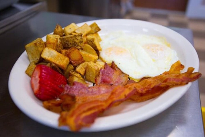 Breakfast meal