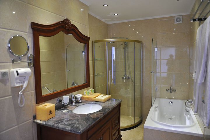 Bath Interior