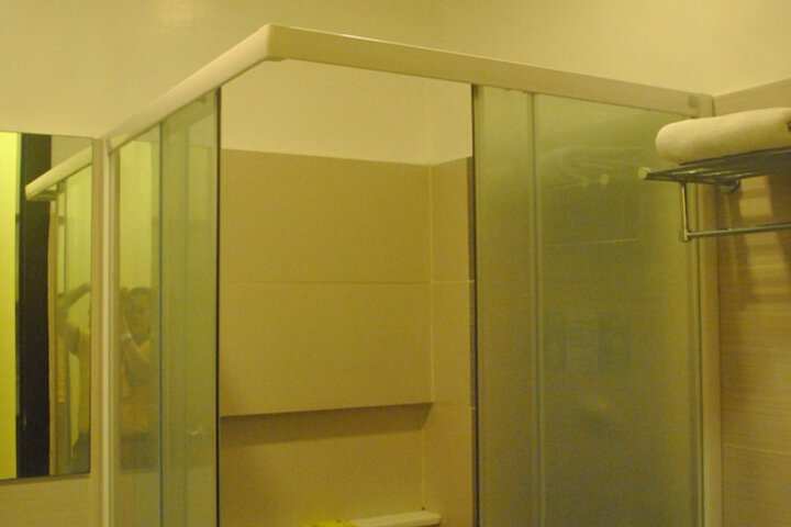 Room 54 of 108