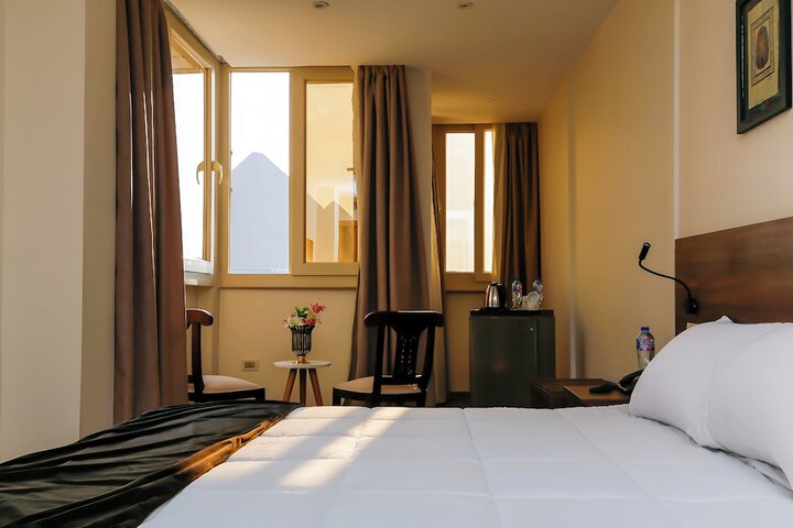 Room 21 of 46