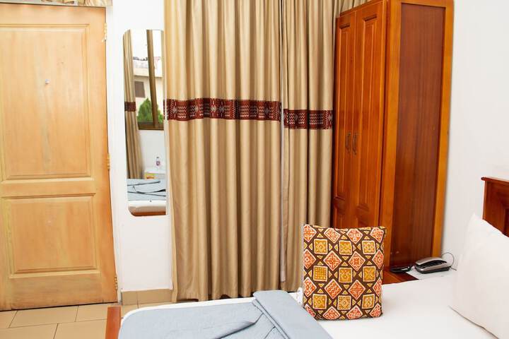 Room 20 of 89