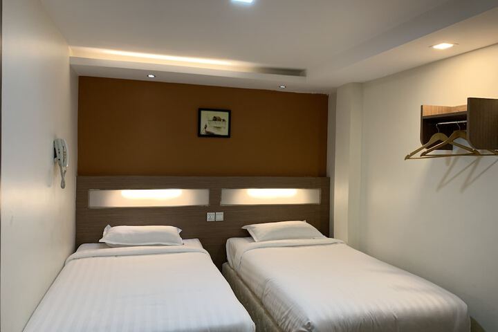 Room 26 of 58