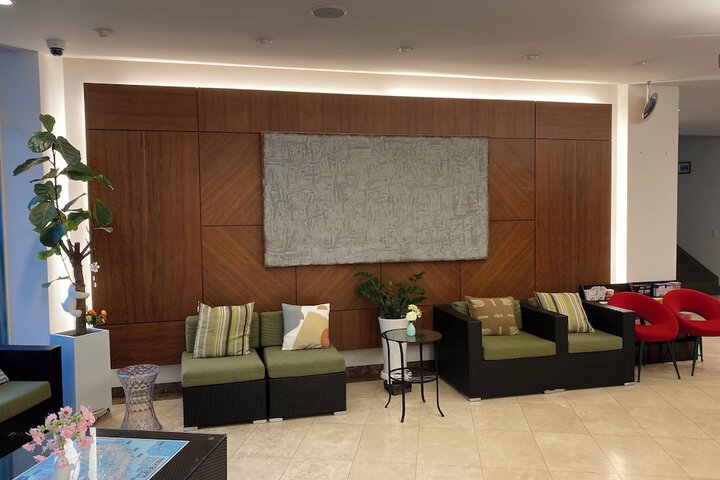 Hotel Interior 6 of 22
