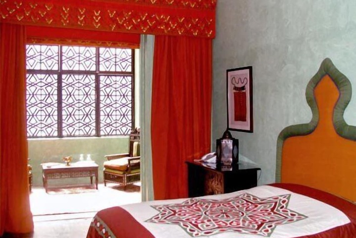 Room 18 of 29