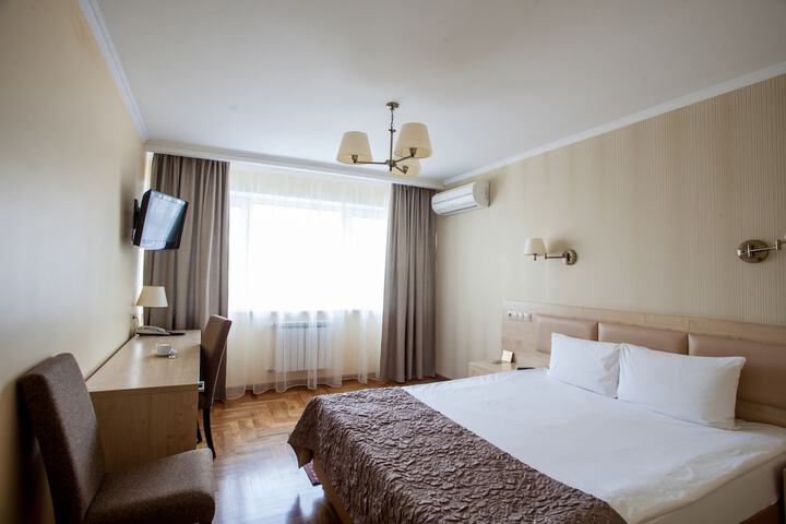 Room 7 of 88
