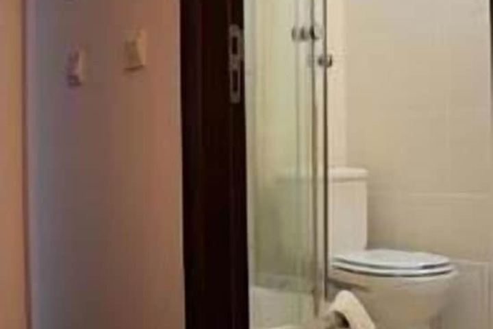 Clean Restrooms