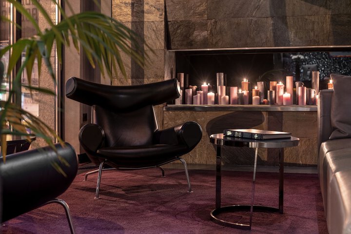 Lobby Photos