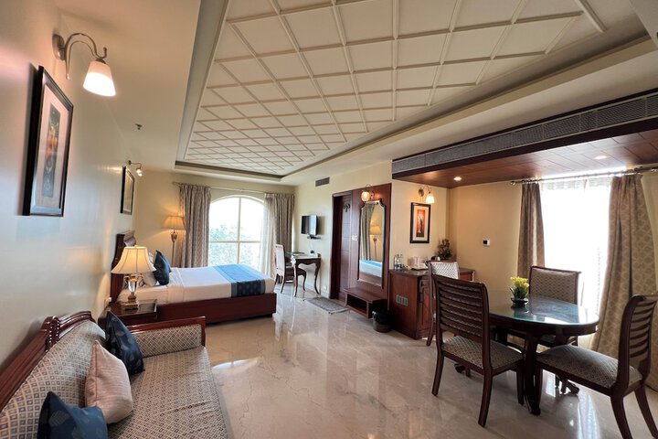 Room 70 of 164