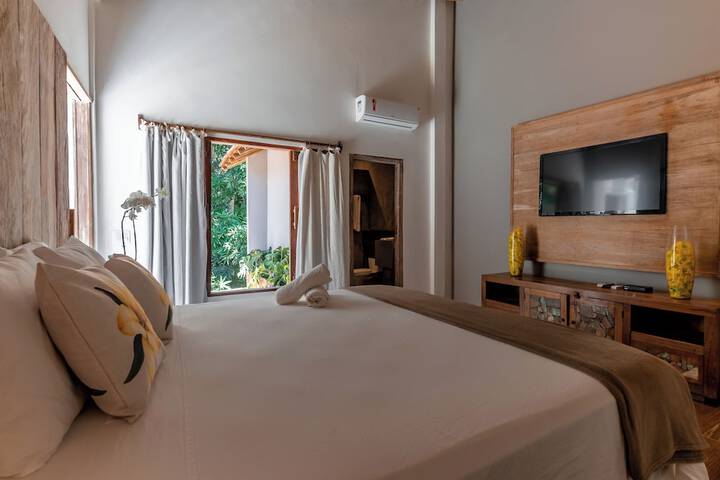 Room 6 of 40