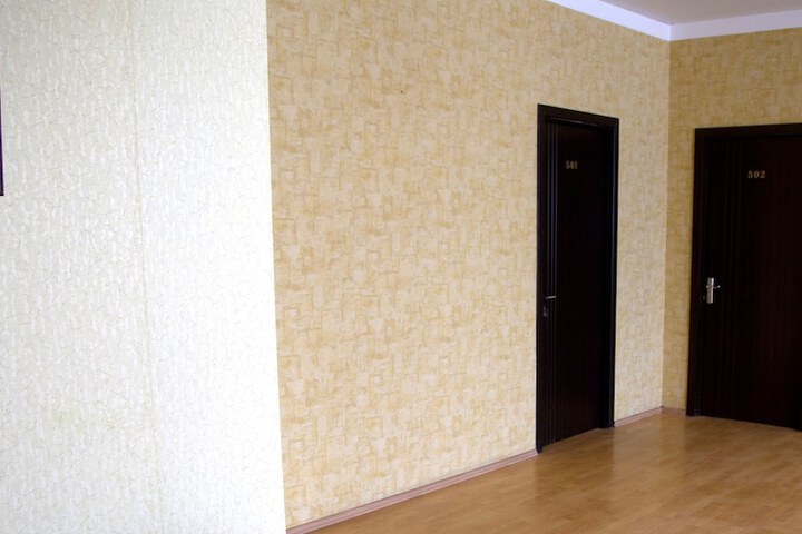 Room 21 of 42