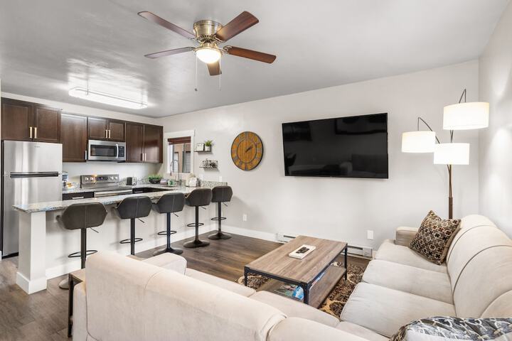 Room 16 of 32