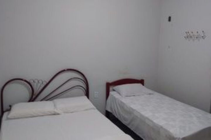 Room 127 of 189